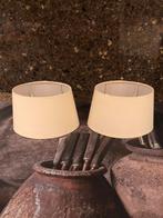 2 ovale lampenkappen lampenkapjes ecru kleur nieuwstaat, Huis en Inrichting, Ophalen of Verzenden, Zo goed als nieuw, Landelijk brocant