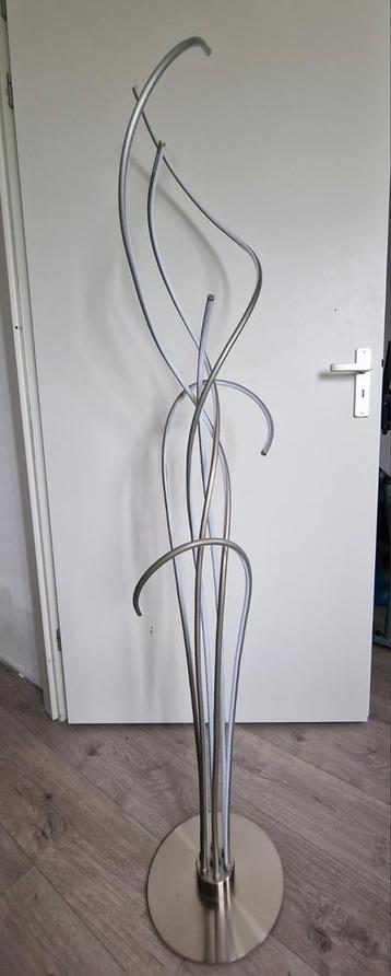 Lumidora LED vloerlamp met dimmer beschikbaar voor biedingen