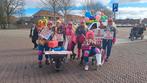 Vrouwvakkers loopgroep, Ophalen, Gedragen, Carnaval