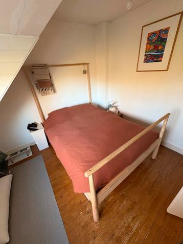 IKEA Bedframe 140x200 - Zo Goed Als Nieuw! - afbeelding 1