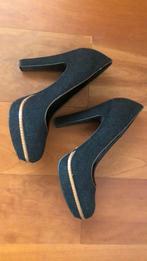 Manfield, Black Label, zwarte viltachtige schoenen hak, 39, Pumps, Zwart, Ophalen of Verzenden, Zo goed als nieuw