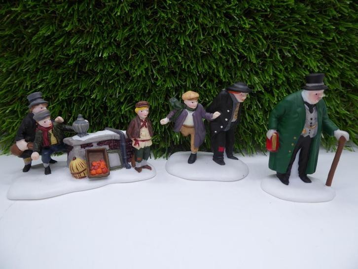 Department 56  Set Oliver twist, Diversen, Kerst, Zo goed als nieuw, Ophalen of Verzenden
