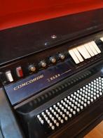 Elka Concorde 802, Gebruikt, Overige formaten, Toetsaccordeon, Met koffer