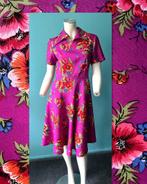 Vintage jaren 70 jurk fuchsia met bloemen maat 36, Verzenden, Vintage, Knielengte, Roze