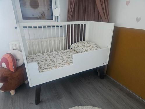 Kidsmill Sixties baby/peuterkamer (bed, commode en kast), Kinderen en Baby's, Kinderkamer | Complete kinderkamers, Zo goed als nieuw
