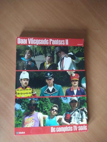 2-DVD Daar Vliegende Panters II beschikbaar voor biedingen