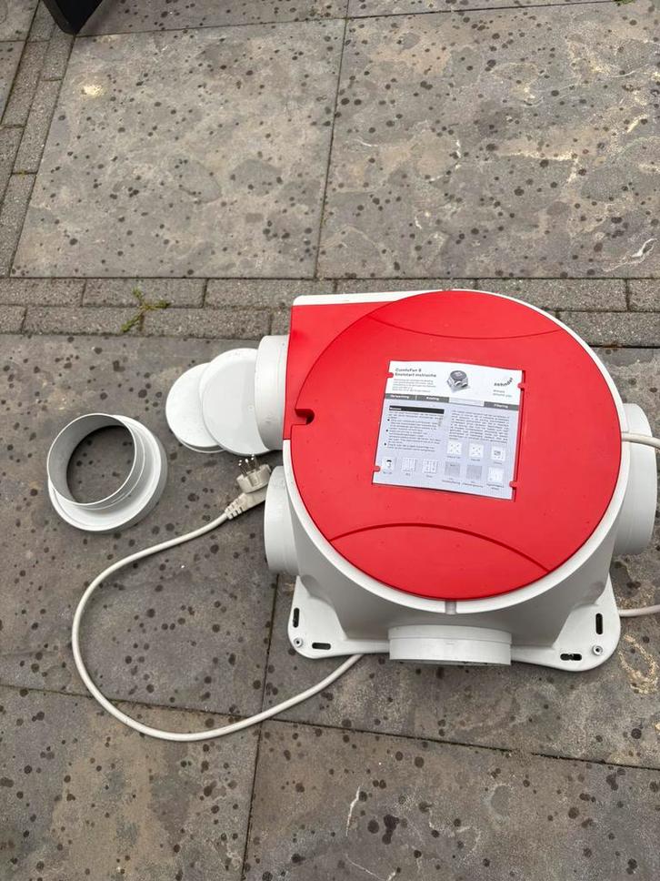 Zehnder confofan perilex aansluiting, Doe-het-zelf en Verbouw, Ventilatie en Afzuiging, Zo goed als nieuw, Afzuiger, Ophalen of Verzenden