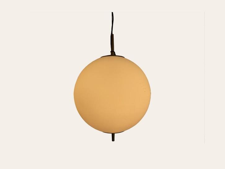 J. Adams & Co Spot Nova Globe bij TheReSales, Huis en Inrichting, Lampen | Hanglampen, Gebruikt, Minder dan 50 cm, Glas, Metaal