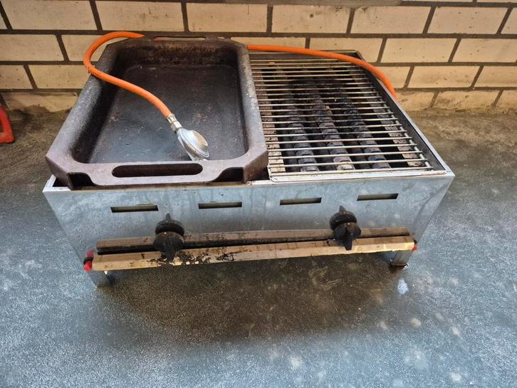 Gas BBQ met bakplaat - Ideaal voor buiten koken!, Tuin en Terras, Gasbarbecues, Gebruikt, Ophalen of Verzenden