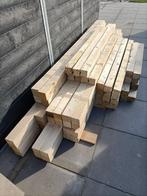 Hout balken , palen voor de klusser kippenhok hondenhok ed., Doe-het-zelf en Verbouw, Hout en Planken, Ophalen, Zo goed als nieuw
