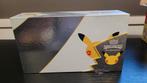 Pokemon 25th anniversary ultra premium collection box, Ophalen of Verzenden, Zo goed als nieuw, Boosterbox