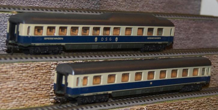 Lima Restauratiewagen en rijtuig, Hobby en Vrije tijd, Modeltreinen | H0, Zo goed als nieuw, Wagon, Gelijkstroom, Lima, Ophalen of Verzenden