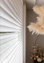 Witte houten Luxaflex lamelbreedte 7 cm, Huis en Inrichting, Stoffering | Gordijnen en Lamellen, Ophalen, Gebruikt, 100 tot 150 cm