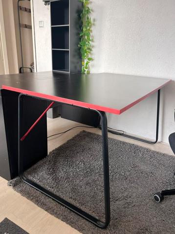 Ikea Gaming bureau