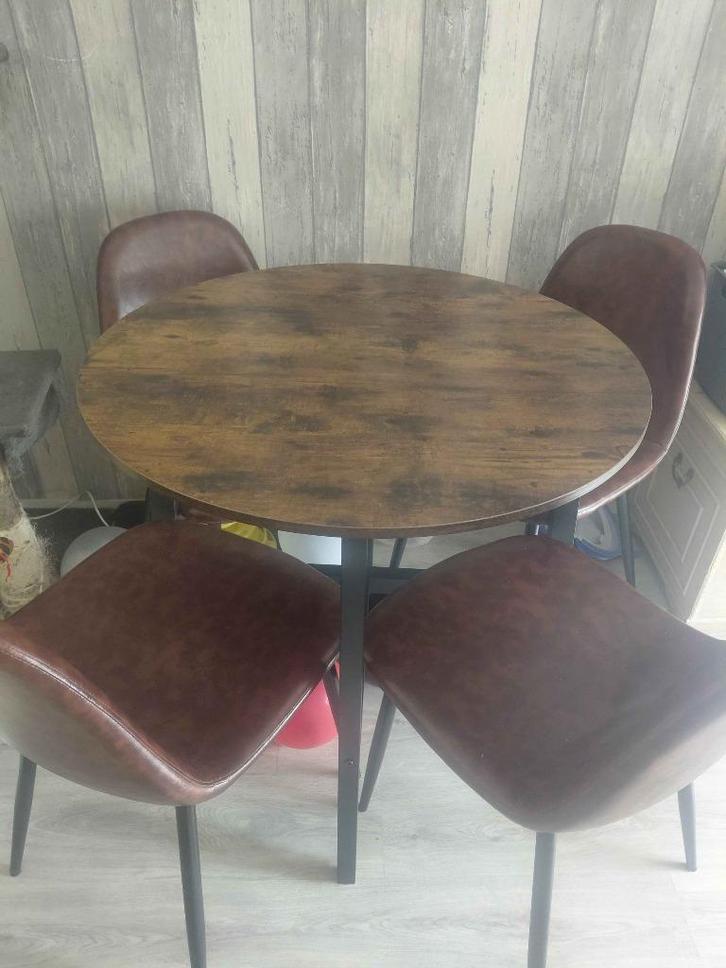 Eethoek met 4 stoelen – zo goed als nieuw, Huis en Inrichting, Tafels | Eettafels, Zo goed als nieuw, 50 tot 100 cm, 50 tot 100 cm