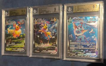 Vaporeon, Flareon & Jolteon Vmax BGS Set beschikbaar voor biedingen