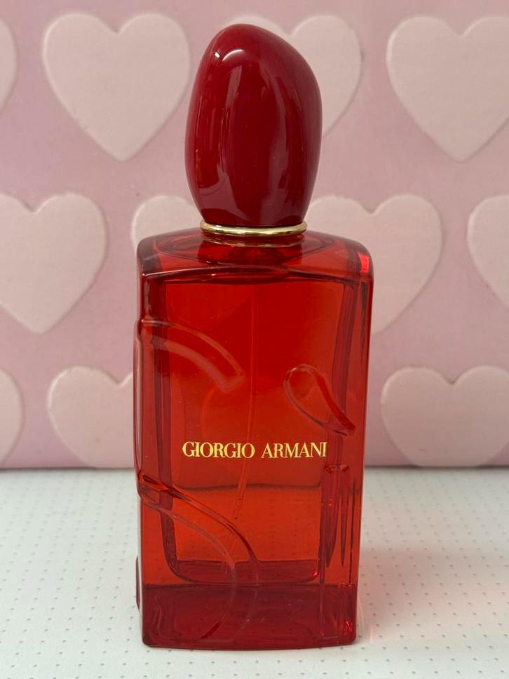 Armani si passione red musk 100ml eau de parfum, Sieraden, Tassen en Uiterlijk, Uiterlijk | Parfum, Nieuw, Ophalen of Verzenden