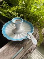 Mooi oud frans emaille blakertje wit en lichtblauw gekarteld, Ophalen of Verzenden