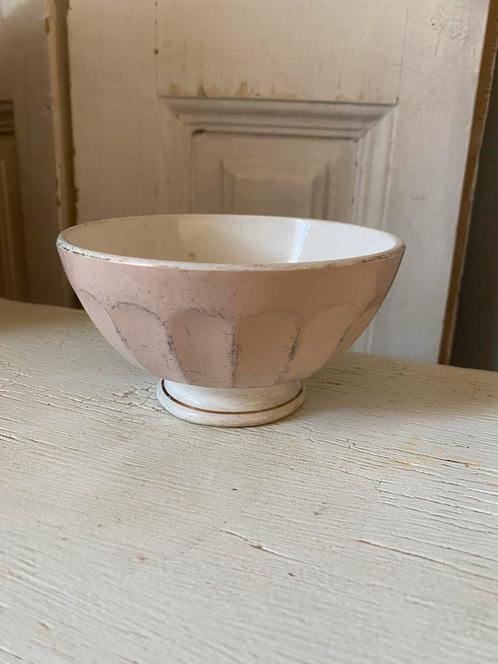 Leuke Franse roze spoelkom, Antiek en Kunst, Antiek | Servies los, Ophalen of Verzenden