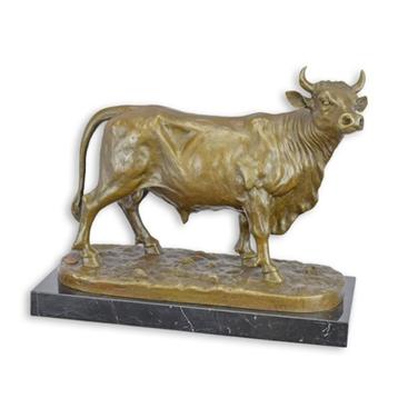 stier van brons , stier beschikbaar voor biedingen