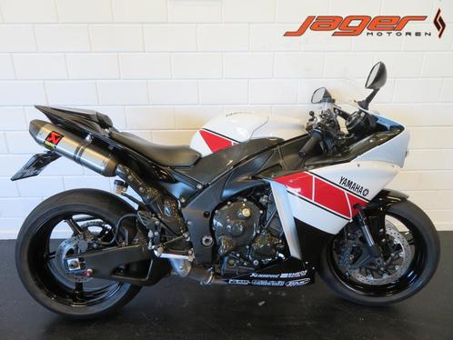 Yamaha YZF R1 BIG BANG AKRA ZEER FRAAI! (bj 2013), Motoren, Motoren | Yamaha, Bedrijf, Super Sport