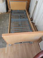 Senioren bed/ verpleeg bed. Volledig electronisch., Ophalen, 90 cm, Eenpersoons, Zo goed als nieuw