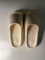 Comfortabele Slippers!, Ophalen of Verzenden, Nieuw, Overige typen