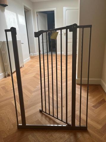 dog barrier cq honderek incl. verlengstuk beschikbaar voor biedingen