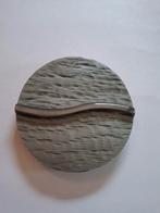 9.vintage 2mooie zilvergrijze knopen met een golfje over het, Ophalen of Verzenden, Gebruikt, Knoop of Knopen