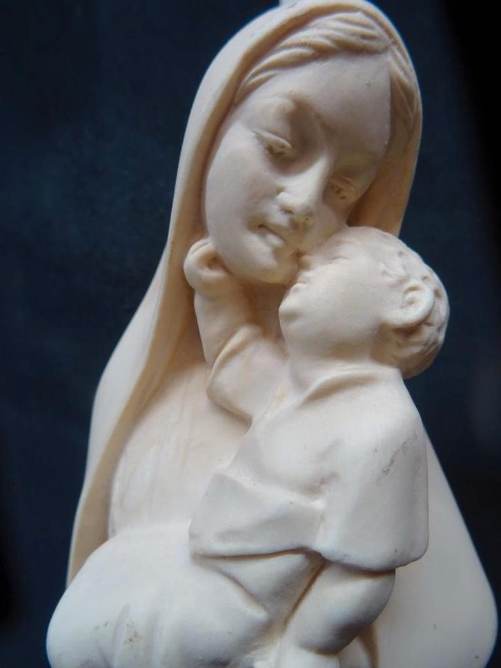 1103=Maria met het Heilig Kindje.71, Antiek en Kunst, Antiek | Religie, Ophalen of Verzenden