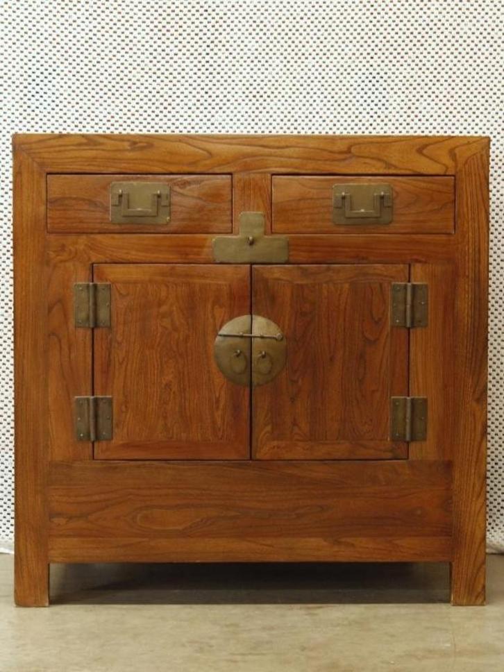 Prachtig houten kastje met Chinese sluiting., Antiek en Kunst, Antiek | Meubels | Kasten, Ophalen
