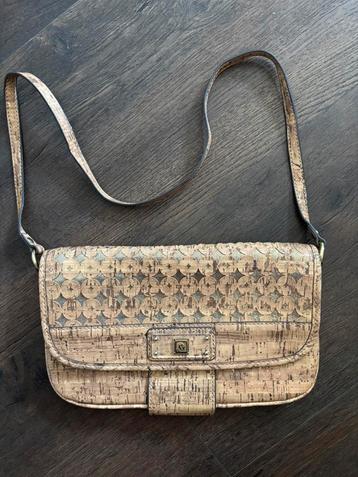 Kurk schoudertas beschikbaar voor biedingen