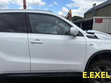 Deur Rechts voor Suzuki Vitara (LY/MY) vanaf 2015 WIT beschikbaar voor biedingen