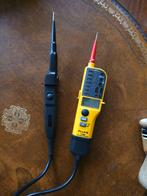 FLUKE digitale tweepolige spanningstester FLUKE-T130, Doe-het-zelf en Verbouw, Ophalen of Verzenden, Zo goed als nieuw, Multimeter