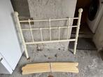 Wit metalen eenpersoons bedframe, Huis en Inrichting, Slaapkamer | Bedden, Ophalen, Gebruikt, 90 cm, Eenpersoons