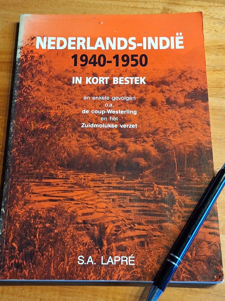 Ned.Indië 1940-1950 in kort bestek en enkele gevolgen, Ophalen of Verzenden, Tweede Wereldoorlog, Gelezen, Overige onderwerpen