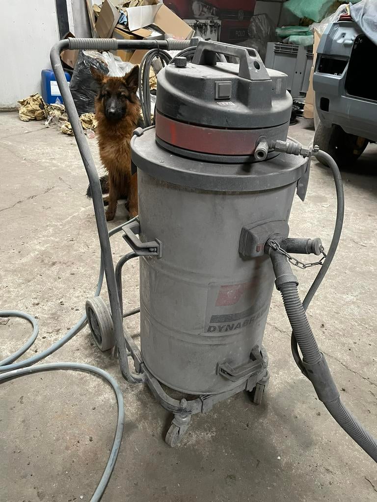 Dynabrade stofzuiger met luchtaansluiting schadeherstel, Auto diversen, Autogereedschap, Ophalen, Zo goed als nieuw