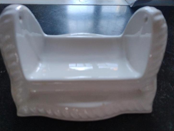 Wc rol houder, keramiek, wit, Huis en Inrichting, Badkamer | Badtextiel en Accessoires, Zo goed als nieuw, Wit, Ophalen of Verzenden