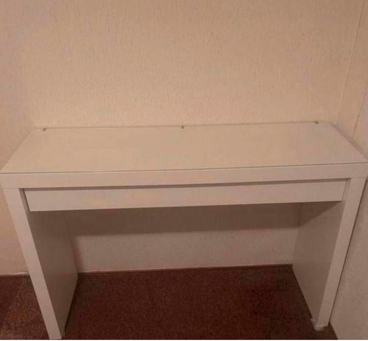 Ikea malm Kaptafel/toillettafel/sidetable!, Huis en Inrichting, Tafels | Sidetables, Zo goed als nieuw, 25 tot 50 cm, 100 tot 150 cm