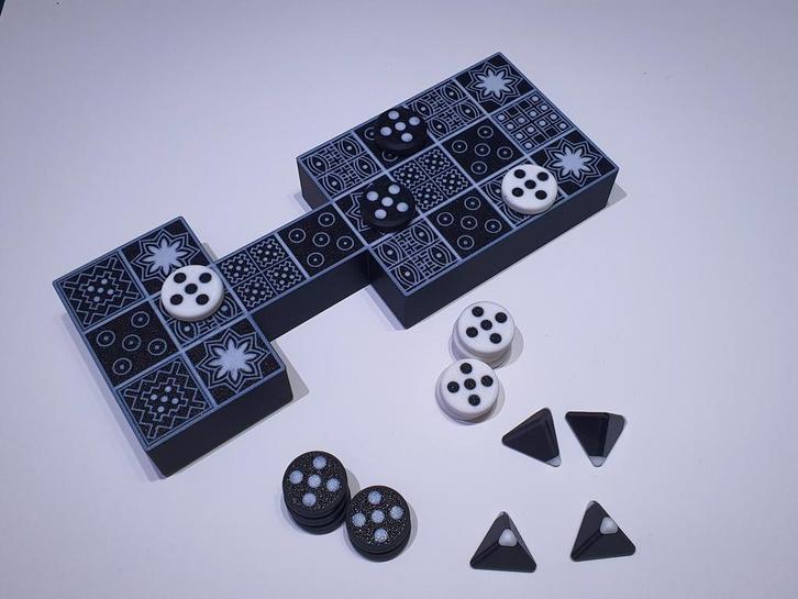 The Royal Game of Ur. 4600 jaar oud bordspel!, Hobby en Vrije tijd, Gezelschapsspellen | Bordspellen, Nieuw, Ophalen of Verzenden