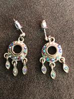 Mooie Oorbellen, Sieraden, Tassen en Uiterlijk, Oorbellen, Overige materialen, Hangers, Ophalen of Verzenden, Zo goed als nieuw