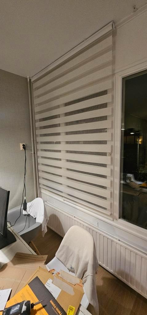 2x duo rolgordijn - Lichtdoorlatend, Huis en Inrichting, Stoffering | Gordijnen en Lamellen, Zo goed als nieuw, 100 tot 150 cm