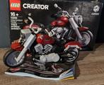 LEGO Creator Expert Harley-Davidson Fat Boy - 10269, Overige merken, Overige typen, Ophalen of Verzenden, Zo goed als nieuw
