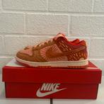 Nike Dunk Low Winter Solstice, maat 35.5, Verzenden, Nike, Oranje, Sneakers of Gympen