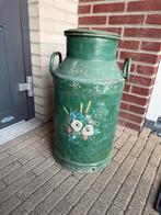 Oude Melkbus met Bloemmotief, Ophalen