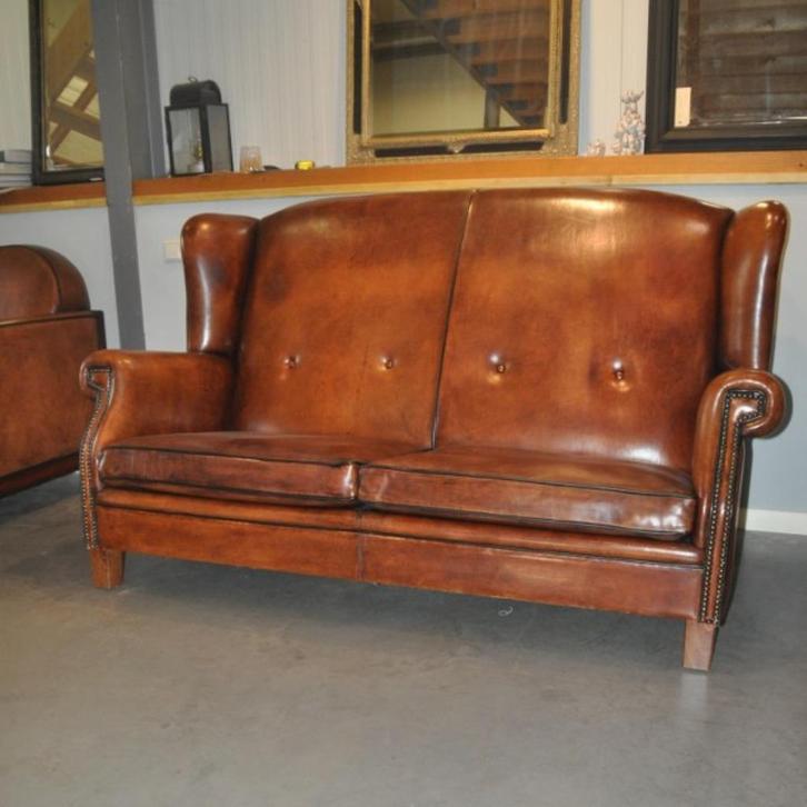Hoge schapenleren bank met oren, Antiek en Kunst, Antiek | Meubels | Stoelen en Banken, Ophalen