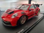 Porsche 911 GT3 RS (992) 2024 Schaal 1:18