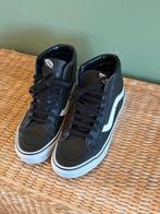 Vans SK8-Hi Reissue Sneakers - Zwart - Maat 39, Ophalen of Verzenden, Zo goed als nieuw, Zwart, Sneakers of Gympen