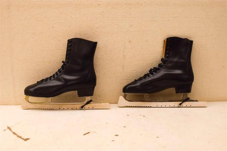 Heren Kunstschaatsen 47108, Sport en Fitness, Schaatsen, Gebruikt, Kunstschaatsen, Viking, Ophalen of Verzenden