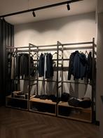 Industrieel Kledingrek met Houten Boxen, Huis en Inrichting, Kasten | Kledingkasten, 200 cm of meer, Ophalen of Verzenden, Zo goed als nieuw